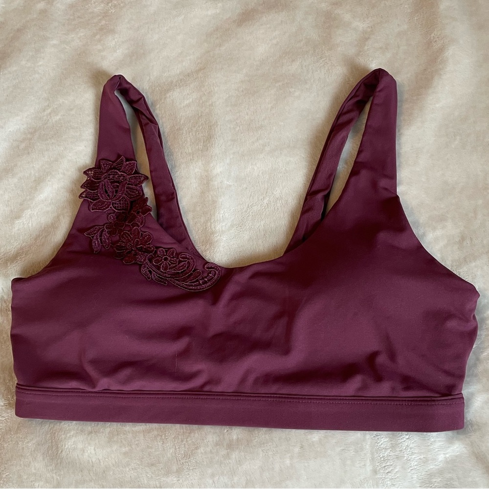 Fabletics bra